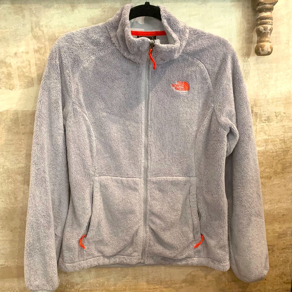 North face fleece jacket with zipper pockets.